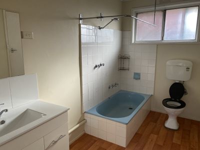 4 / 54 Duncans Road, Werribee