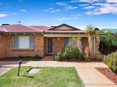 9 / 267 Dugan Street, Somerville