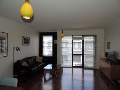 19 / 20-28 Robinson Avenue, Perth