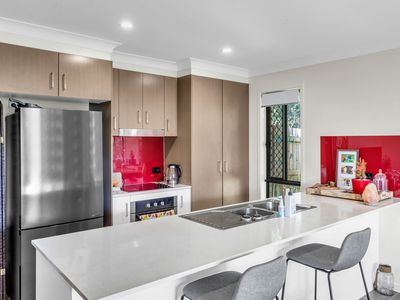 2 / 1 Xenia Street, Pimpama