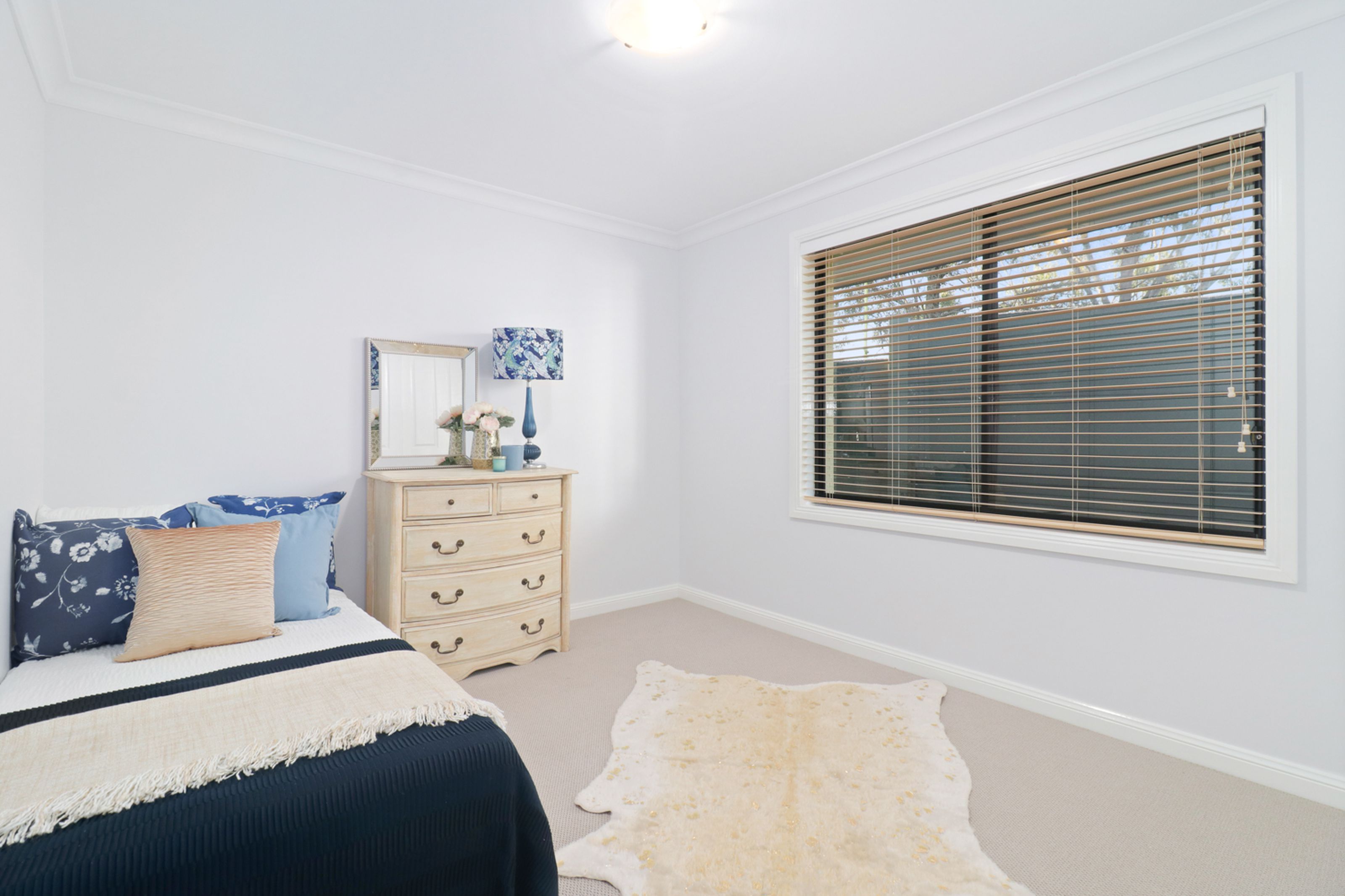 25-27 Knox Street, GLENMORE PARK