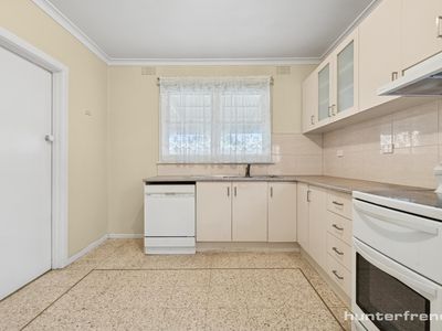 12 Bruce Street, Laverton