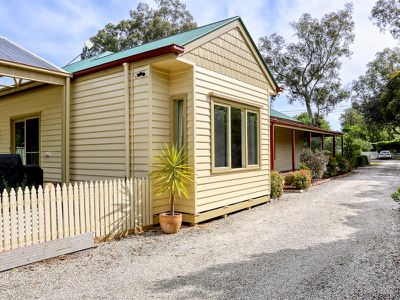 17 Livingstone St, Avenel