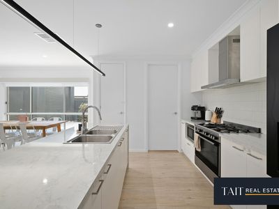 11 Cormorant Way, Wangaratta