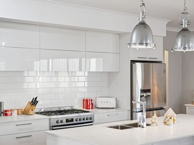 61 Onyx Road, Mount Richon