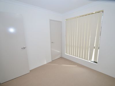 6 / 30 norman street, St James