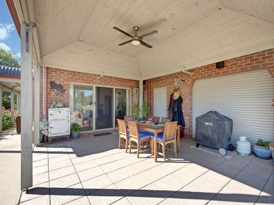 597 Table Top Road, Table Top