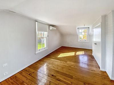 3 Little Queen Street, Forbes