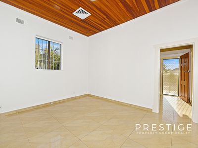 209 Wollongong Road, Arncliffe