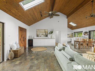 14 Sherringtons Lane, The Pocket