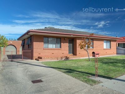 1 JADE COURT, Wodonga