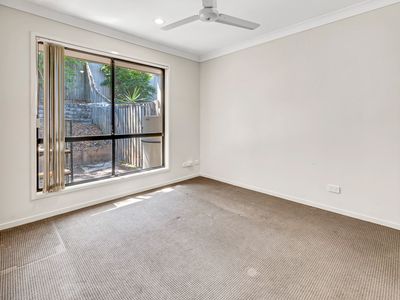 136 / 590 Pine Ridge Road, Coombabah