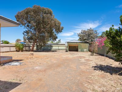 22 Phoenix Place, South Kalgoorlie