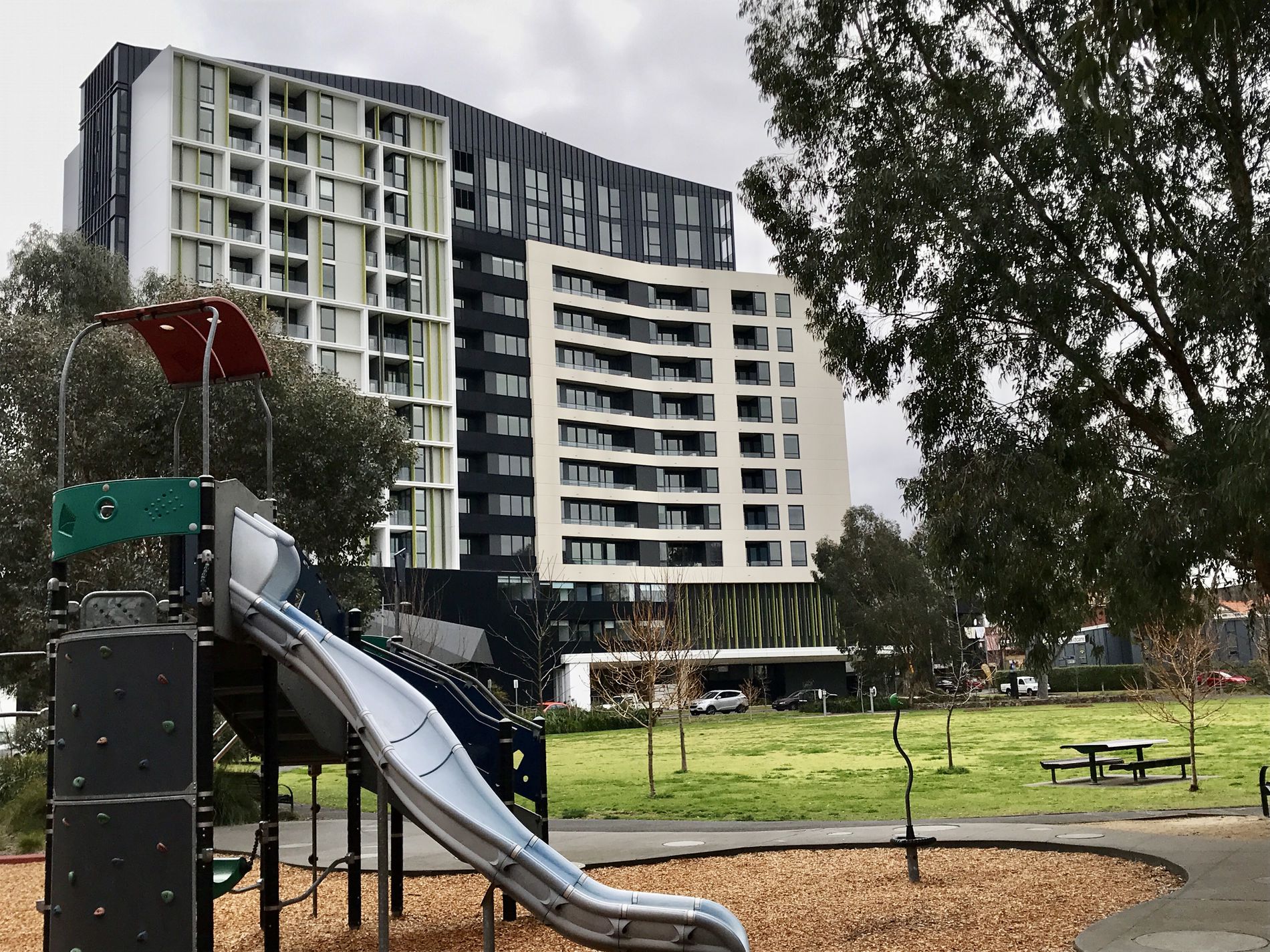 815 / 91 Galada Avenue, Parkville