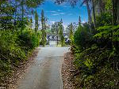 61 Fretwell Road, White Rock