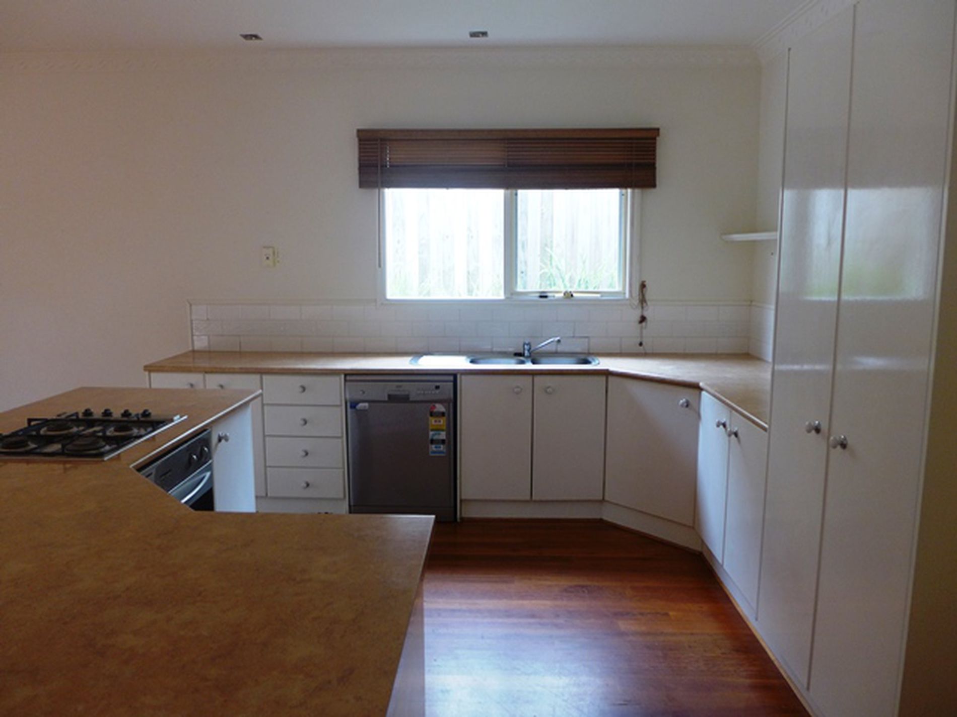 24 Mercer Parade, Newtown