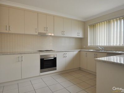 11 / 5 John Brass Place, Dubbo