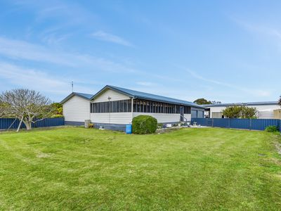 17 Sutherland Drive, Beachport