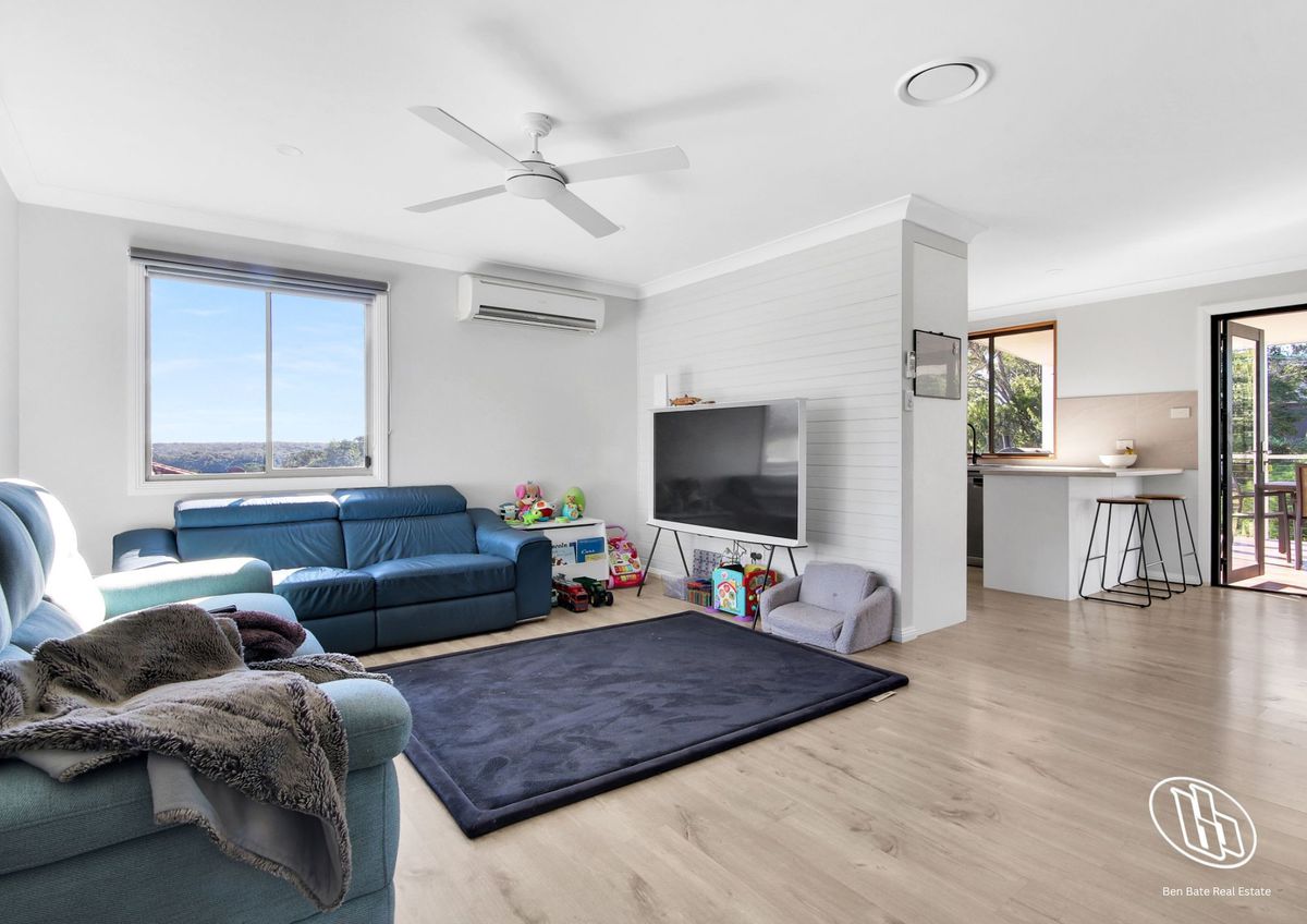 28 Thomson Parade, Dalmeny