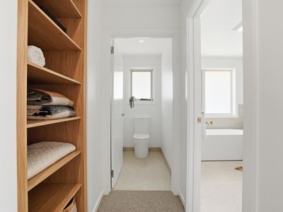 2 / 27 Waverley Road, Waverley