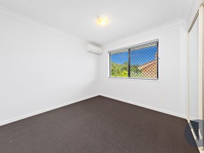 4 / 5 View Street, Chermside