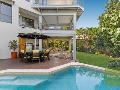 16 / 18 High Vista Drive, Mount Louisa