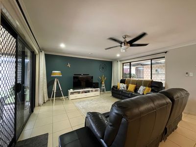 37 Yarrilee Circuit, Dundowran