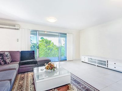 51 / 2-10 Cascade Drive, Underwood