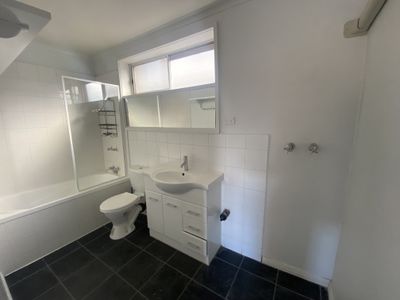 1 / 15 Beaumont Parade, West Footscray
