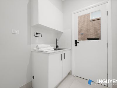 16A Woods Avenue, Cabramatta