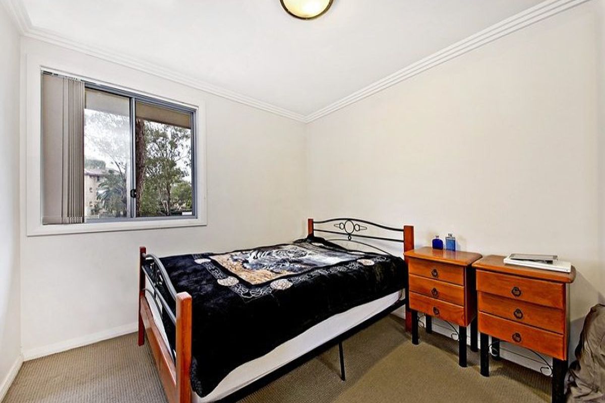 51 / 100 Kenyons Road, Merrylands