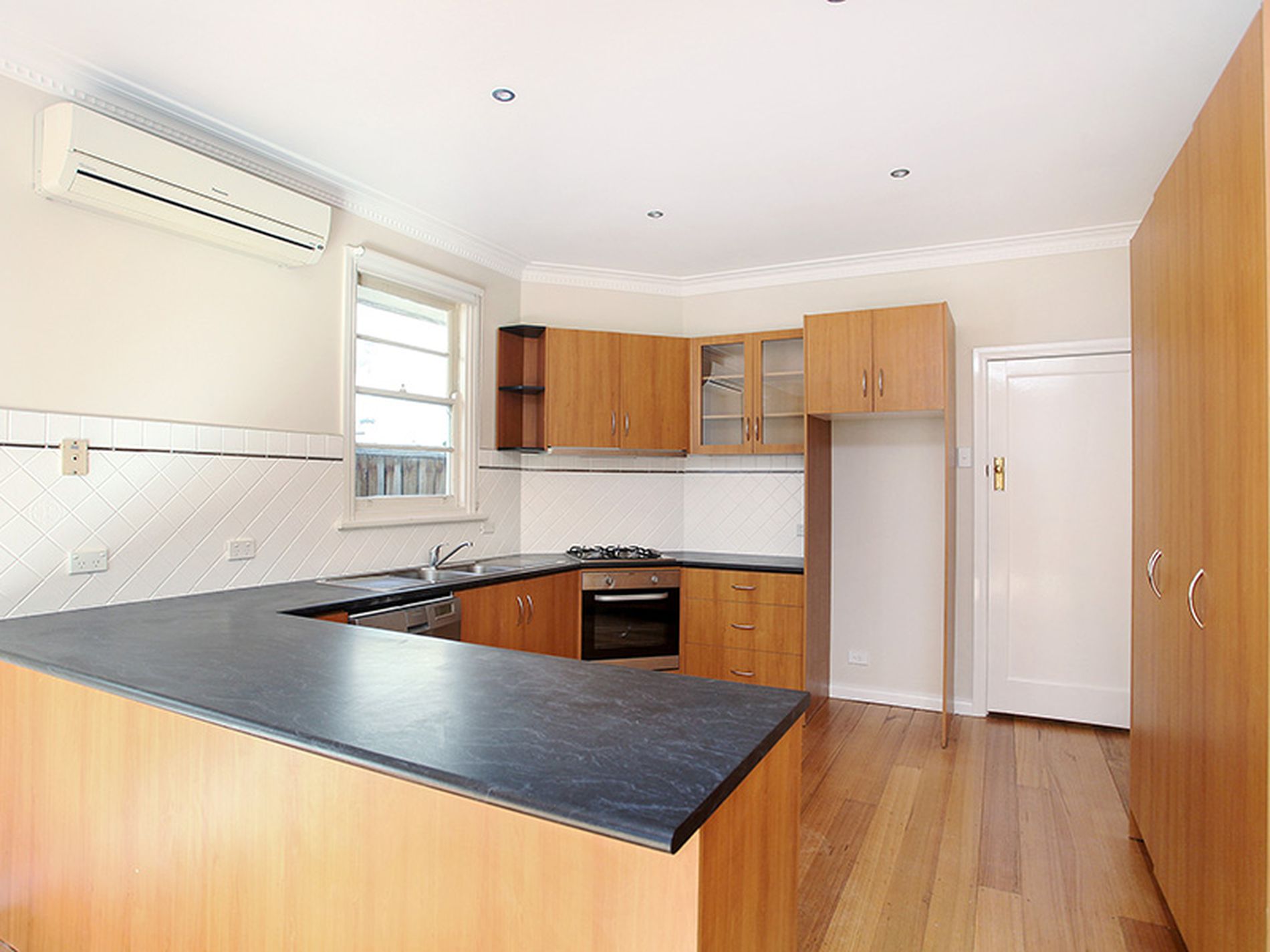 36 Challis Street, Newport