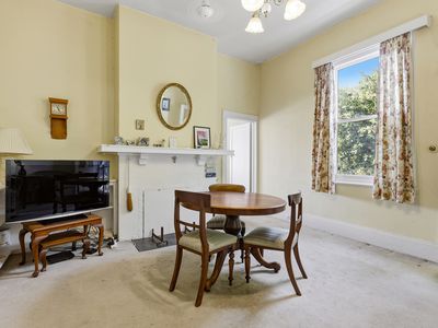 6 Tulloch Street, Newstead