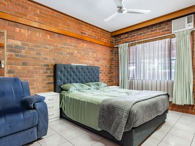 9 Mimosa Street, Holloways Beach