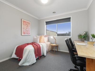 30 Moorgate Road, Clyde North