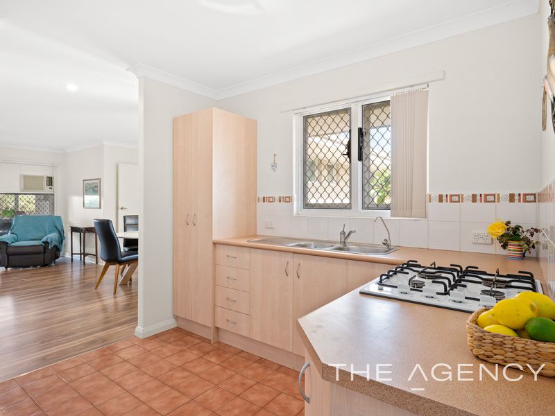 27 Rambures Way, Hamilton Hill