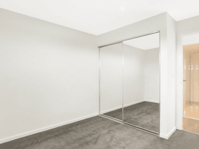 303 / 139 Chetwynd Street, North Melbourne
