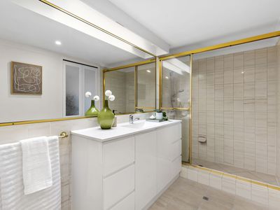 13 / 108 Macquarie Street, St Lucia