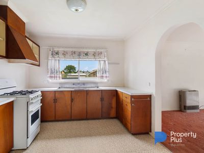 2 / 28 Neale Street, Kennington