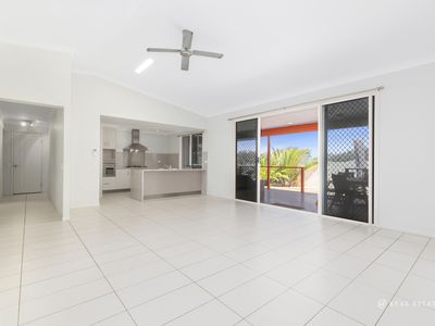 21 Driftwood Drive, Rosslyn