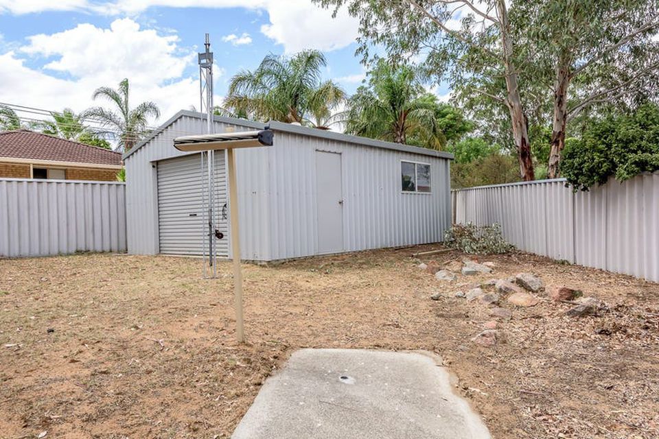 7 Wood Court , Leda