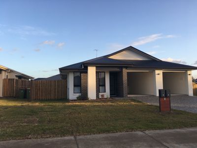 1 / 1 Swallowtail Street, Rosewood