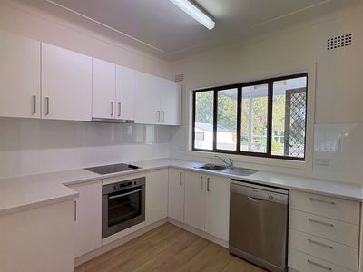 43 Saint Johns Drive, Croudace Bay