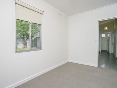 6 Turner Avenue, Plympton