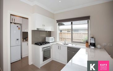 46 Peridot Avenue, Officer