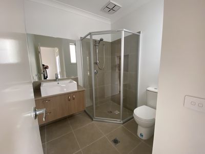 25 Ninn Street, Werribee