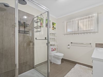 8 Lorikeet Drive, Tocumwal