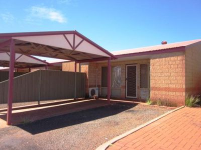 18 / 1 Cowra Drive, Newman