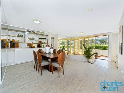 2 / 7 Marathon Mews, Darling Point