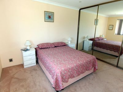 5 / 100 Head Street, Forster